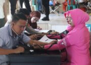 Polres Ende Gelar Donor Darah dan Pengobatan Gratis Dalam Rangka Sambut Hari Bhayangkara ke-78