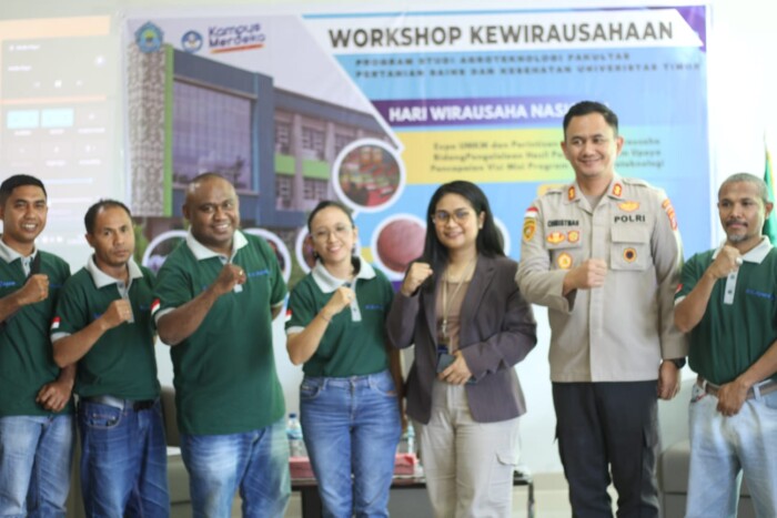 Kolaborasi Dosen dan HMP Agroteknologi Universitas Timor Sukseskan Kegiatan Wirausaha Nasional 1 1000769951