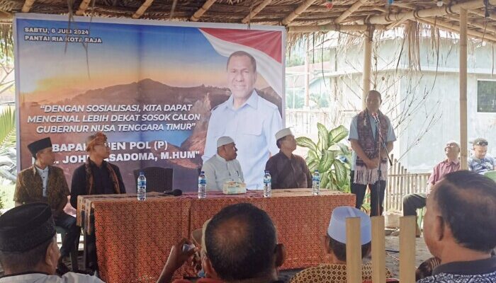 Dihadapan Ratusan Keluarga dan Relawan di Ende, Johni Asadoma Sampaikan Sejumlah Alasan Maju Pilgub NTT