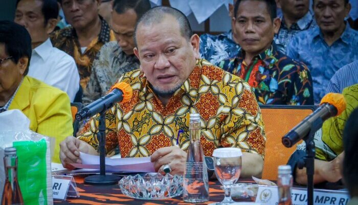 Ketua DPD RI Ingatkan Pemerintah Cari Model Distribusi yang Tepat Terkait Rencana Pembatasan BBM Bersubsidi