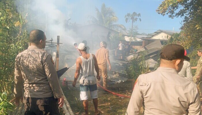 Kios dan Rumah Warga di Manggarai Barat Ludes Dilalap Api, Polisi Imbau Warga Waspadai Kebakaran