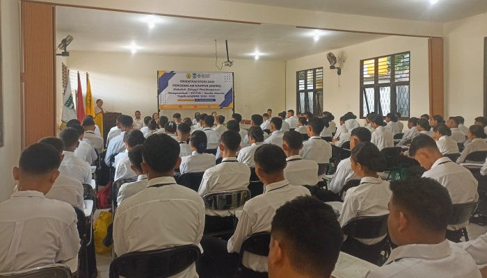 92 Mahasiswa Baru STPM St. Ursula Ende Ikut Kegiatan Ospek Tahun Akademik 2024/2025