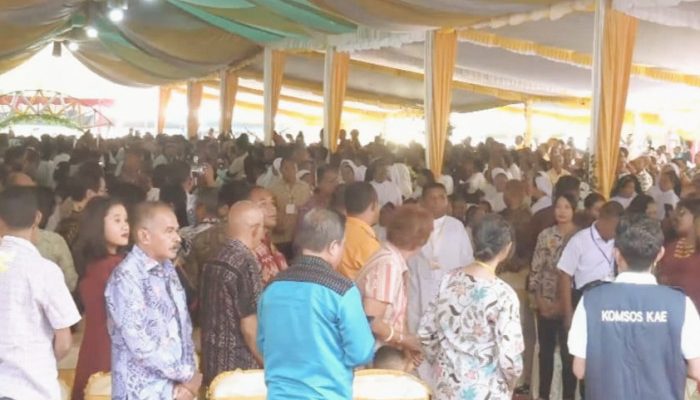 Ribuan Umat Hadiri Perayaan Ekaristi Tahbisan Uskup Agung Ende Mgr. Paulus Budi Kleden, SVD