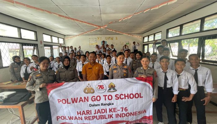 Polwan Berikan Edukasi Bahaya Narkoba di SMKN 1 Labuan Bajo
