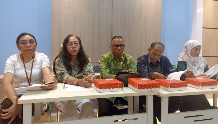 Collegium Doktorum Uniflor Gelar ToT Penguatan Kapasitas SDM Bagi 16 BUMDes di Ende