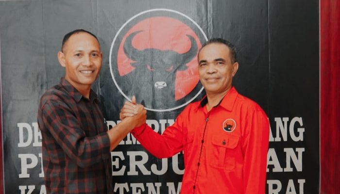 Tak Jadi Maju di Pilkada Manggarai dan Gabung PDI Perjuangan, Kornelis Dola Siap Memenangkan Ansy-Jane