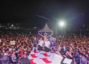 Sukses Digelar, Ribuan Masyarakat Hadiri Aksi Peduli Lewotobi Ansy-Jane Bersama Slank