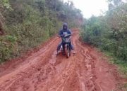 Sulit Diakses, Warga Minta Pemda Ende Perhatikan Ruas Jalan di Desa Kanganara Detukeli
