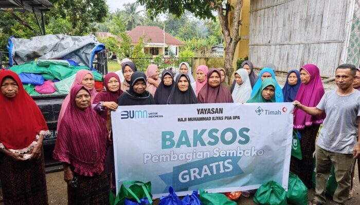 PT Timah Salurkan 1.500 Paket Sembako untuk Masyarakat Flores