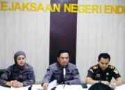 Kejari Ende Periksa Empat Kadis dan Satu Kabid Terkait Uang Rp. 49 Miliar yang Belum Dibayar Pemda ke Rekanan