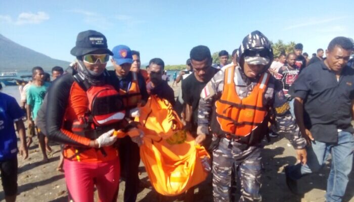 Ayah dan Anak Ditemukan Tak Bernyawa di Perairan Teluk Lewoleba