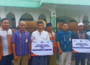 Bank NTT Cabang Ende Serahkan Tiga Hewan Kurban untuk Umat Muslim di Kabupaten Ende