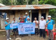 PKB Ende Salurkan Bantuan Semen dan Lampu bagi Warga Kurang Mampu di Lokoboko