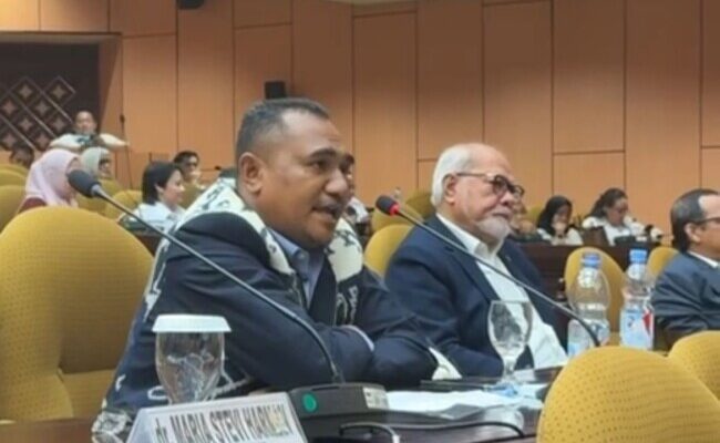 Senator AWK Dorong PT Pupuk Indonesia Libatkan KDMP Jadi Penyalur Pupuk Subsidi di NTT