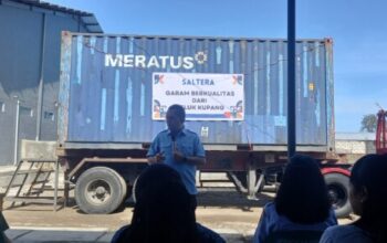 Gubernur Melki Laka Lena Bantu 3 Merek Garam NTT Masuk Pasar Jakarta