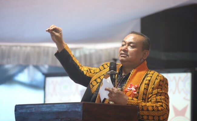 Politeknik St. Wilhelmus Boawae Cetak 126 Tamatan Baru, William Yani Wea: Jangan Berhenti Belajar, Jadilah Cahaya Bagi Sesama!