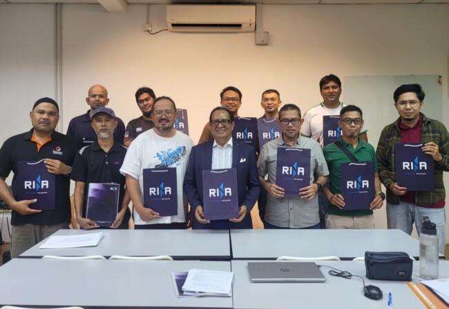 Pimpin Pelatihan IRCA ISO 9001:2015 di Johor Malaysia: Dr. Karolus Karni Lando Dorong Generasi Muda NTT Kuasai Kompetensi Global 1 IMG 20251027 073037