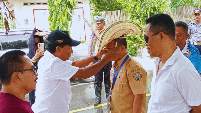 Sambut Kontingen Perserond Rote Ndao, Ketua NasDem Ende, Ini Bukti Kekompakan Keluarga Besar NasDem di NTT