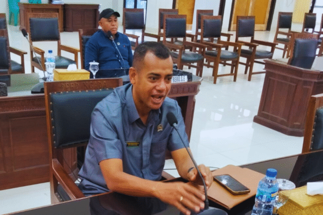 Biru nda Putih Bunga Elegan Kartu Ucapan Terimakasih 20251123 212409 0000