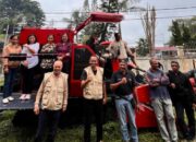 Tani Merdeka Ngada Serahkan Mesin Combine Panen ke Dinas Pertanian untuk Dukung Petani