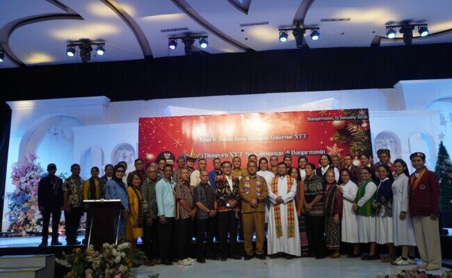 Rayakan Natal dan Tahun Baru di Banjarmasin, Gubernur Melki Laka Lena: Diaspora adalah Duta Ekonomi NTT