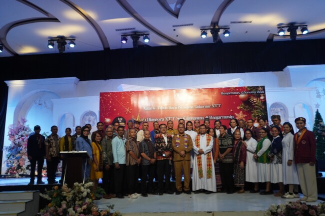 Rayakan Natal dan Tahun Baru di Banjarmasin, Gubernur Melki Laka Lena: Diaspora adalah Duta Ekonomi NTT 1 IMG 20260114 WA0002