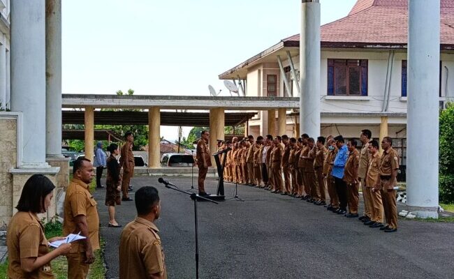 Bupati Ende Bantah Gosip Keterlibatan Istrinya dalam Proyek Pemerintah
