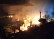 Dua Rumah Warga di Desa Numba Ludes Terbakar, Diduga Korsleting