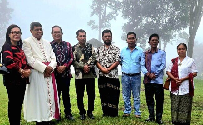 Pesta Intan Dibalik Kabut 75 Tahun Paroki Roh Kudus Detukeli (1951-2026)