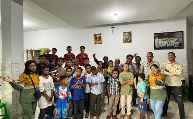 Dalam Semangat Berbagi Ramadan, PT SGI Santuni Anak-Anak Panti Asuhan Alma di Ende