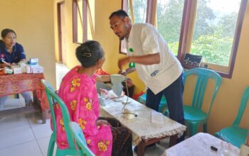 Semangat Paskah, PT SGI Hadirkan Layanan Kesehatan Gratis untuk Warga Sokoria