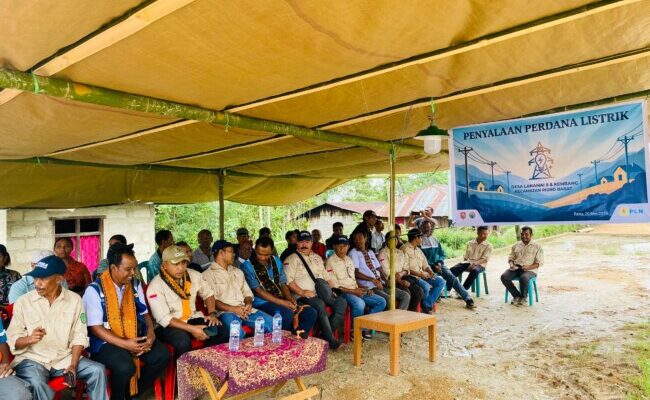 Setelah 81 Tahun Indonesia Merdeka, Masyarakat Dua Desa di Riung Barat Akhirnya Nikmati Listrik