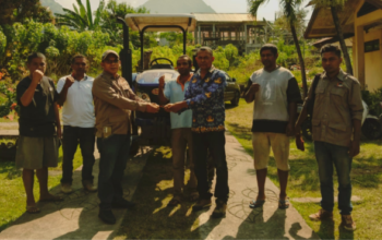 Tani Merdeka Ende Salurkan Traktor Roda Empat ke Petani di Kelimutu, Dorong Produktivitas Pertanian 4 IMG 20260717 153737