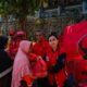 DPC PDI Perjuangan Ende Salurkan Bantuan Sembako bagi Korban Gempa Flores di Rate