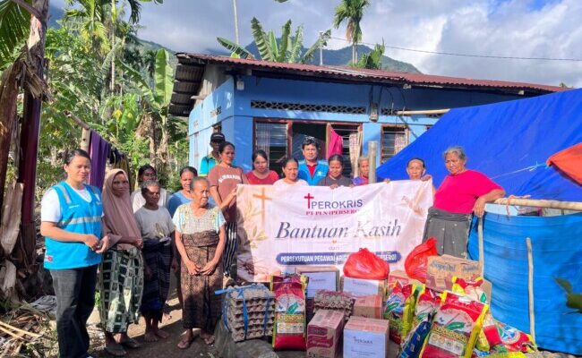 Perokris PT PLN UIW NTT Salurkan Bantuan Sembako untuk Korban Gempa Flores di Kota Ende