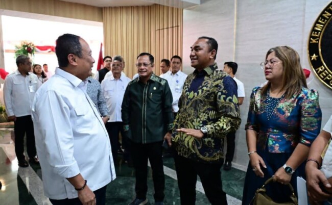 Perkuat Konektivitas, Senator AWK Dorong Penguatan Bandara di Flores dan Perluasan Rute KM Egon hingga Ende-Lembata 1 IMG 20260903 142823 1