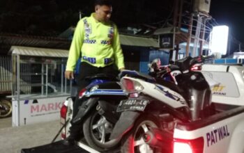 Respons Cepat Laporan Masyarakat Melalui 110: Polres Ende Tertibkan Balapan Liar di Jalan Eltari, Lima Motor Diamankan 4 IMG 20261025 WA0002 1