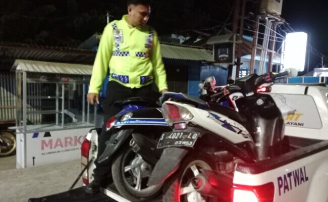 Respons Cepat Laporan Masyarakat Melalui 110: Polres Ende Tertibkan Balapan Liar di Jalan Eltari, Lima Motor Diamankan